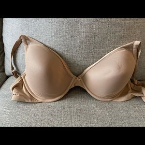 Plunge bra in beige